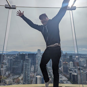 Meet your Posher, Zachary